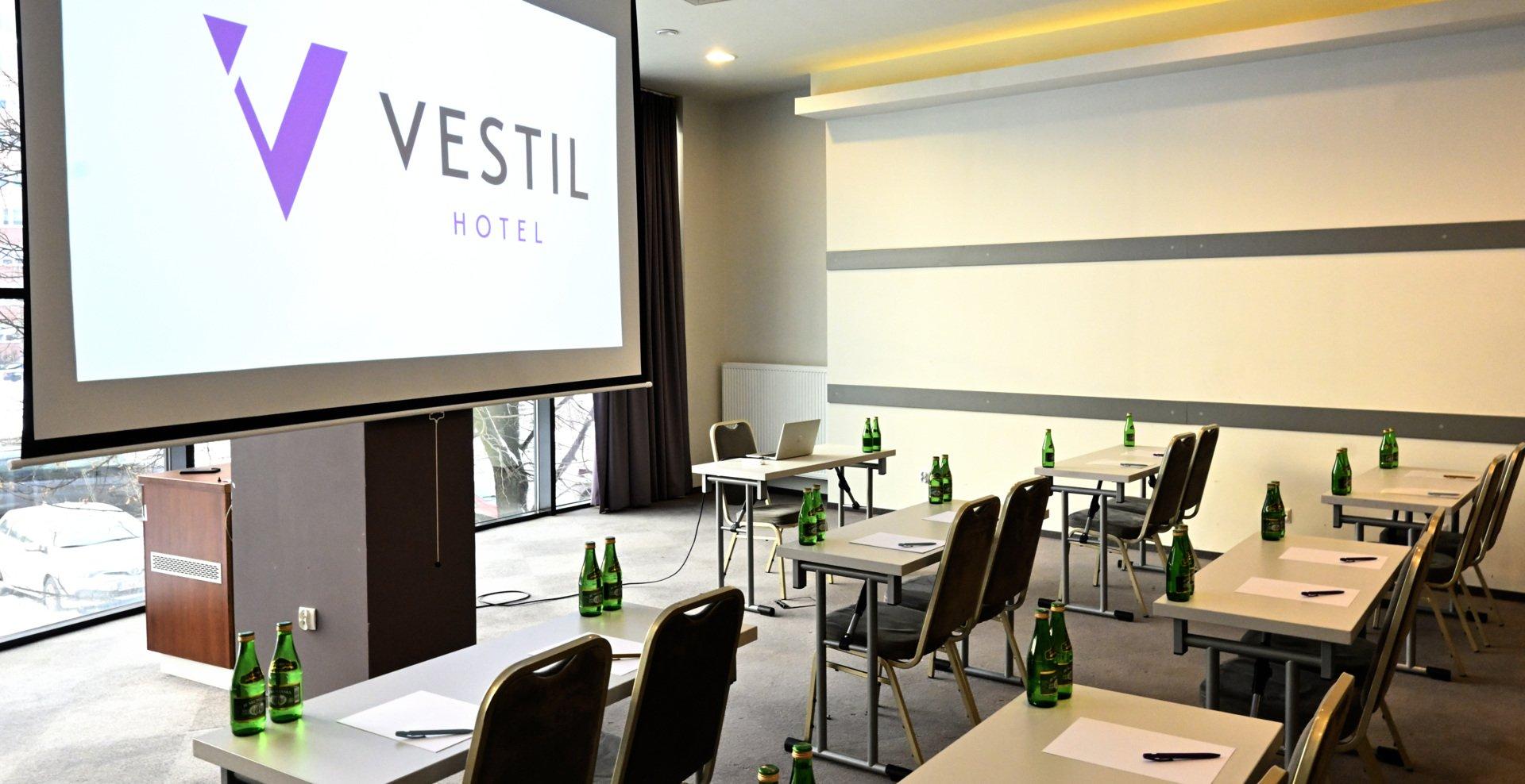 Vestil Hotel Piotrkow Trybunalski Ngoại thất bức ảnh