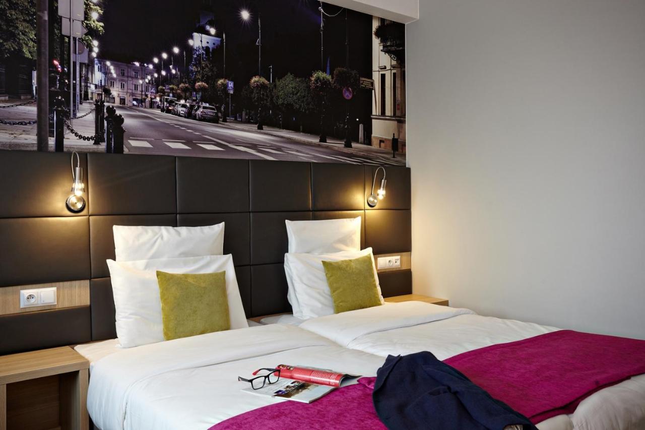 Vestil Hotel Piotrkow Trybunalski Ngoại thất bức ảnh